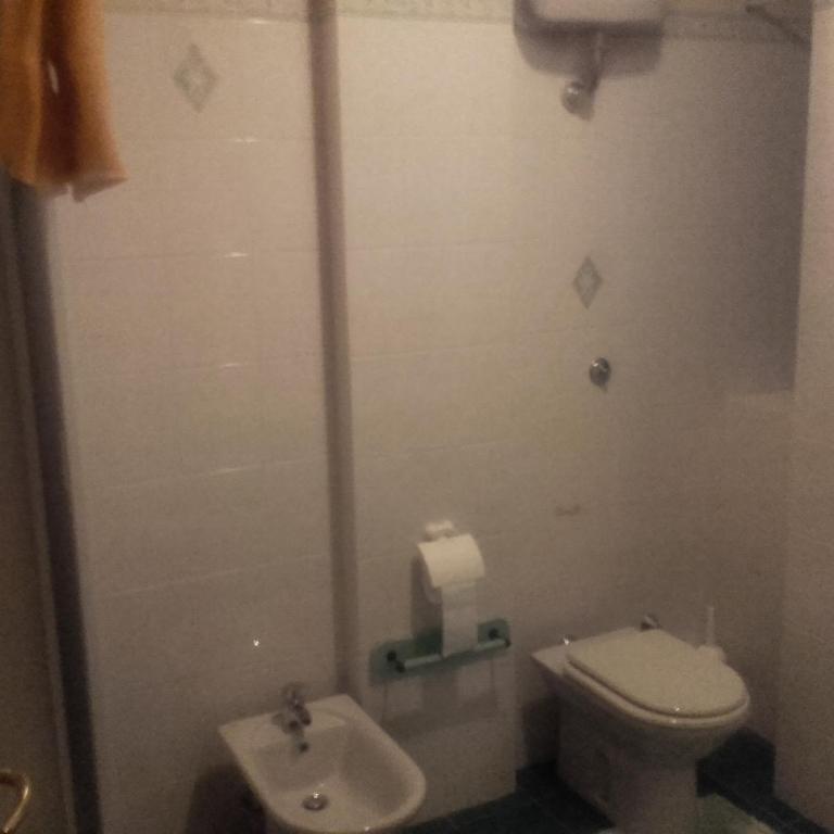 Home Sweet Home - Camera Matrimoniale con Bagno Privato - 33
