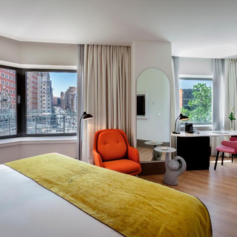 Barceló Torre de Madrid - Premium Room with City View - 2