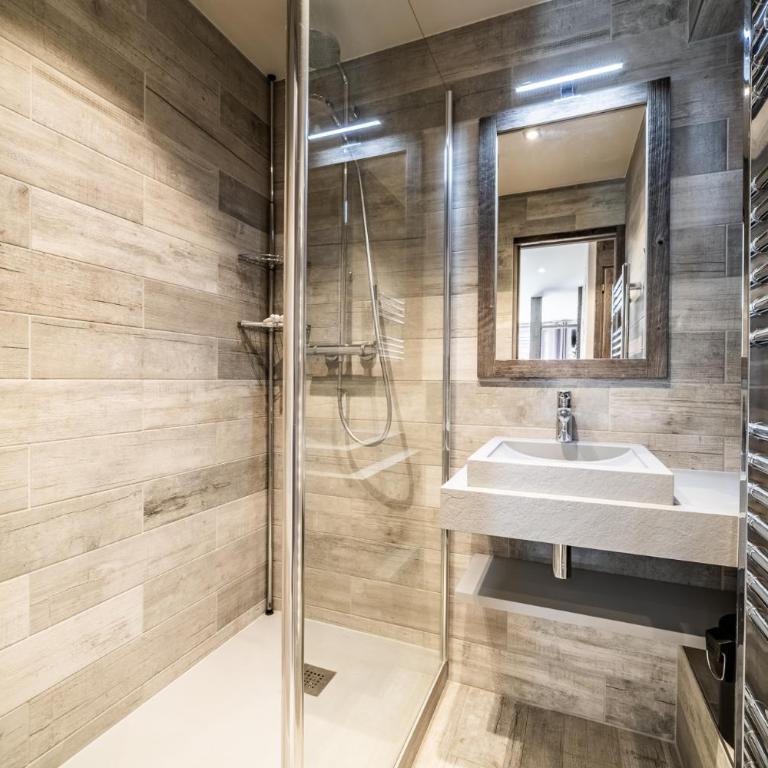 EDELWEISS F2 joli deux pièces idéalement placé dans le centre de Morzine - Apartment - 4