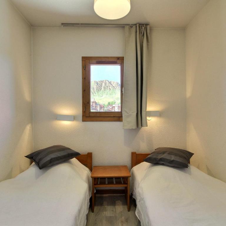 Appartement au pied des pistes, vue ski, 4 personnes - FR-1-455-130 - Appartement (4 Adultes) - 12
