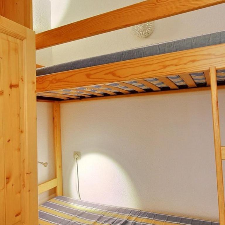 Appartement rénové pour 4 au pied des pistes avec balcon - One-Bedroom Apartment - 9