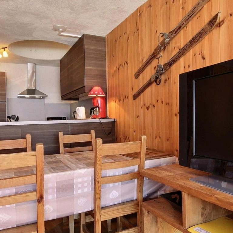 Appartement sud au pied des pistes, 3 pièces avec wifi - Appartement 2 Chambres - 17