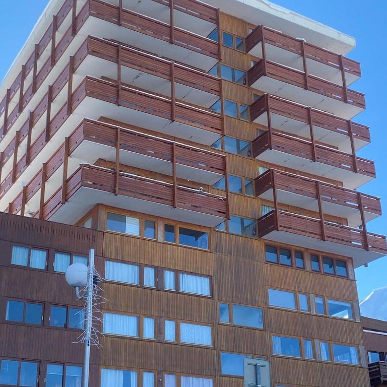 Appartement rénové 3/4 pièces, grand balcon, 8 personnes, accès pistes - Apartamento de 2 dormitorios - 19