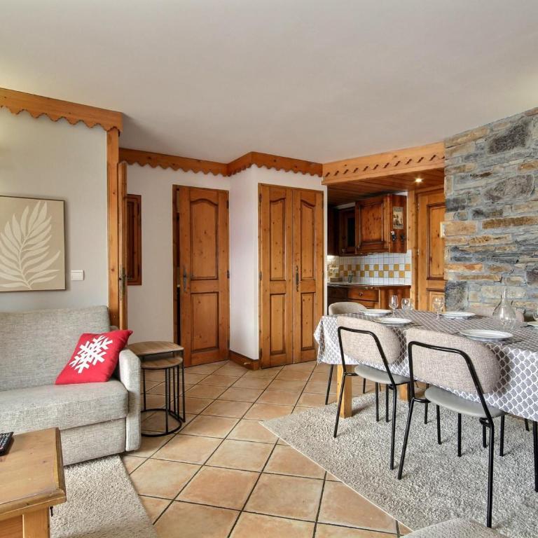Appartement 3 chambres, accès piscine, vue sur pistes - FR-1-455-265 - Appartement - 6