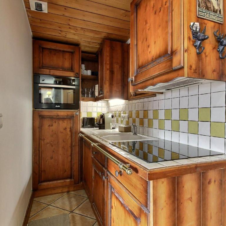 Appartement 3 chambres, accès piscine, vue sur pistes - FR-1-455-265 - Appartement - 7