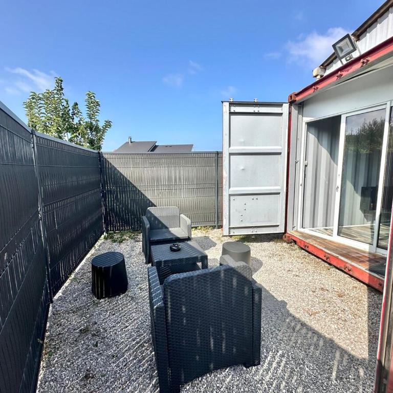 Séjour insolite dans un Container aménagé à Berck avec Borne d'arcade et Babyfoot - Familienstudio - 28