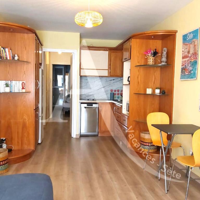 Spacieux T2 avec acces internet a proximite des plages - Apartment mit 1 Schlafzimmer - 2