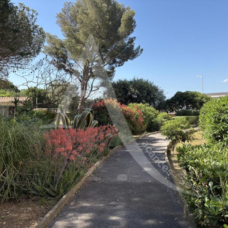 Spacieux T2 avec acces internet a proximite des plages - Apartment mit 1 Schlafzimmer - 14