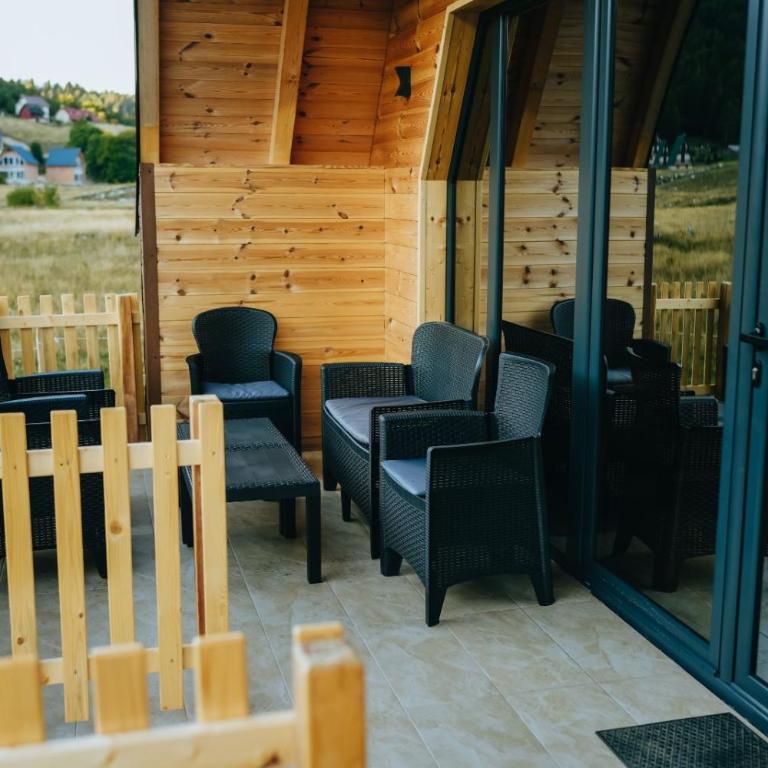 Ski Vista house - Two-Bedroom Chalet - 5