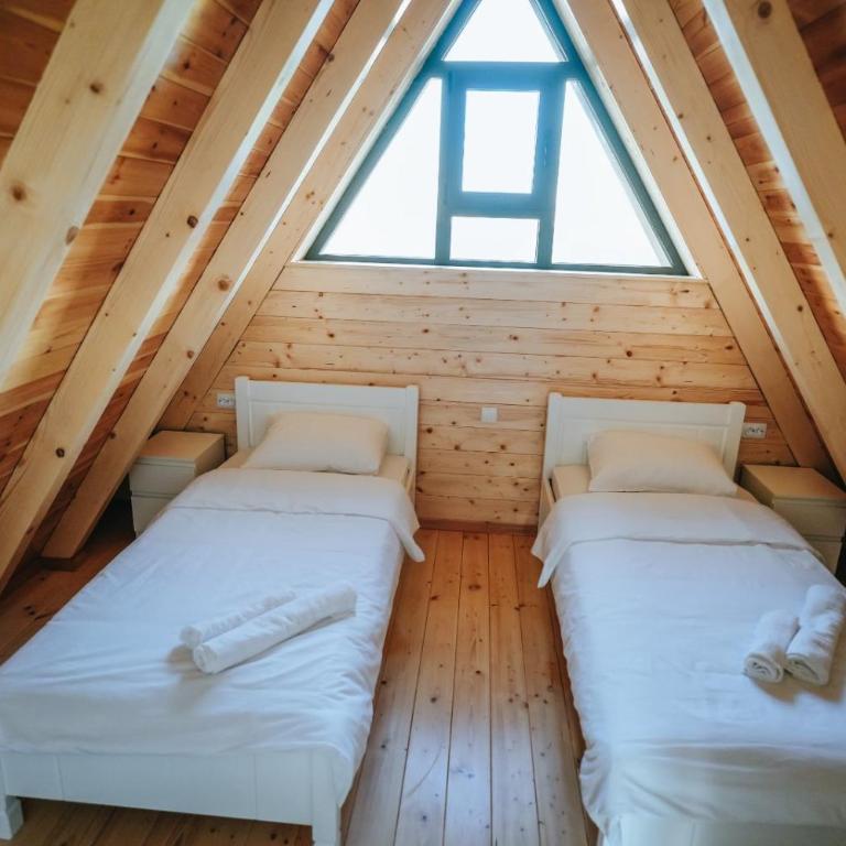 Ski Vista house - Two-Bedroom Chalet - 13