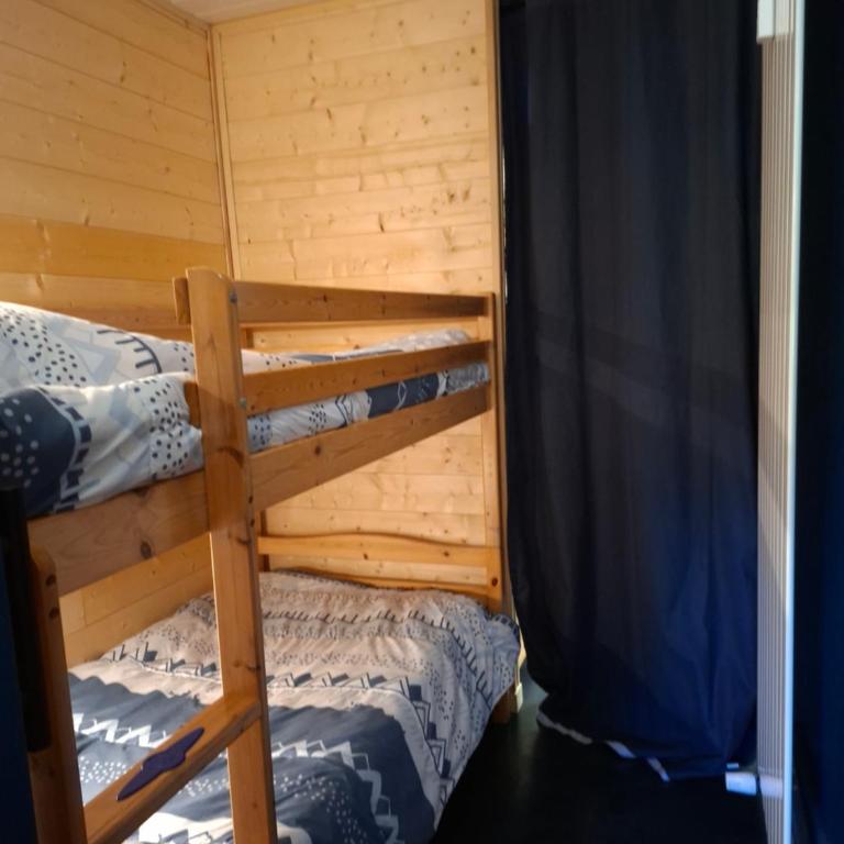 Les Cytises classé 3 étoiles au col de Chamrousse à 1750 - Appartement 2 Chambres avec Balcon - 33