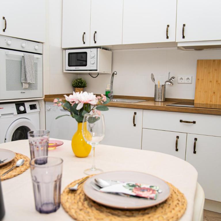 Piso Acogedor a Metros de la Plaza de las Flores - Apartamento - Planta baja - 12