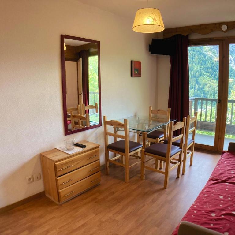 Orelle 3 Vallées - 2 pièces 3 personnes - Appartement 1 Chambre - 4