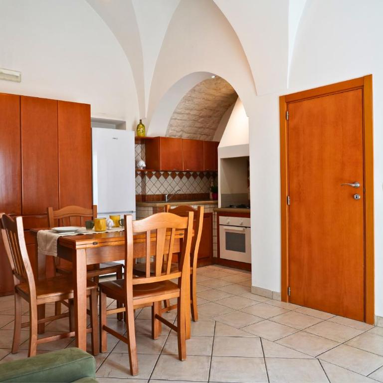 Dimora GiuLè - SENTIRSI a CASA nel CUORE di OSTUNI - Casa con 2 Camere da Letto - 24