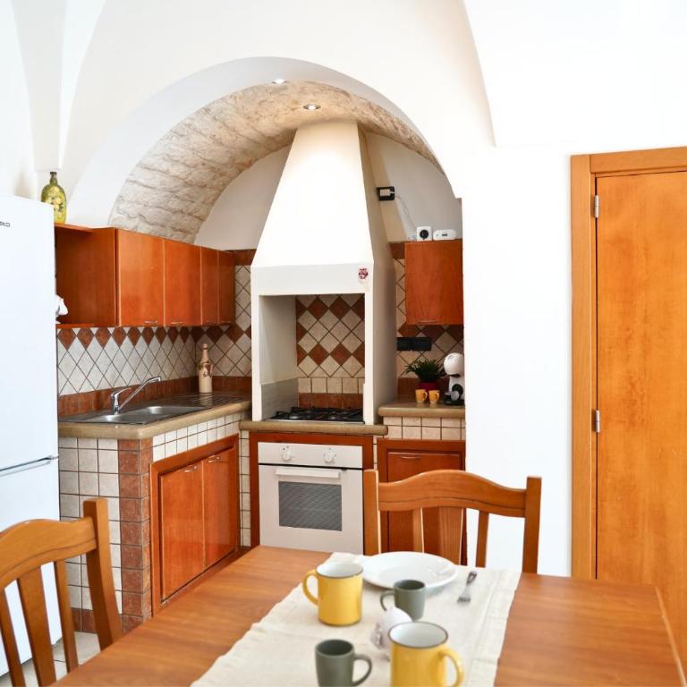 Dimora GiuLè - SENTIRSI a CASA nel CUORE di OSTUNI - Casa con 2 Camere da Letto - 36