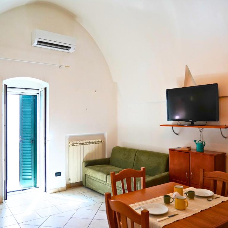 Dimora GiuLè - SENTIRSI a CASA nel CUORE di OSTUNI - Casa con 2 Camere da Letto - 8