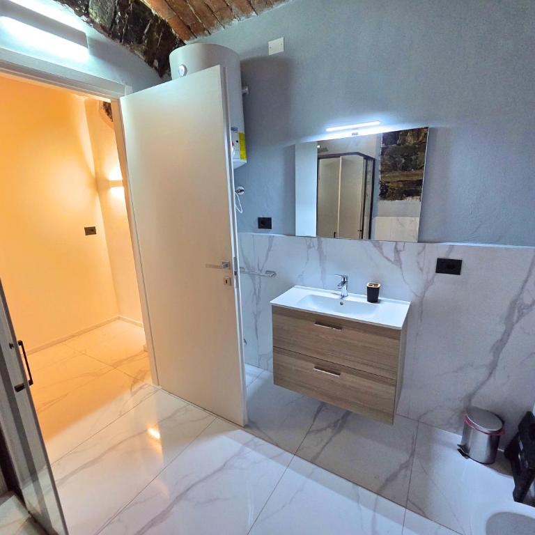 Affittacamere Guest House Girò - Monolocale Familiare - 20
