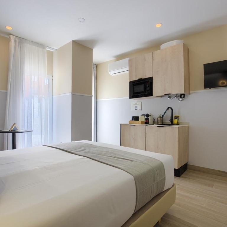 Dobo Madrid CV93 - Double Room - Disability Access - 11