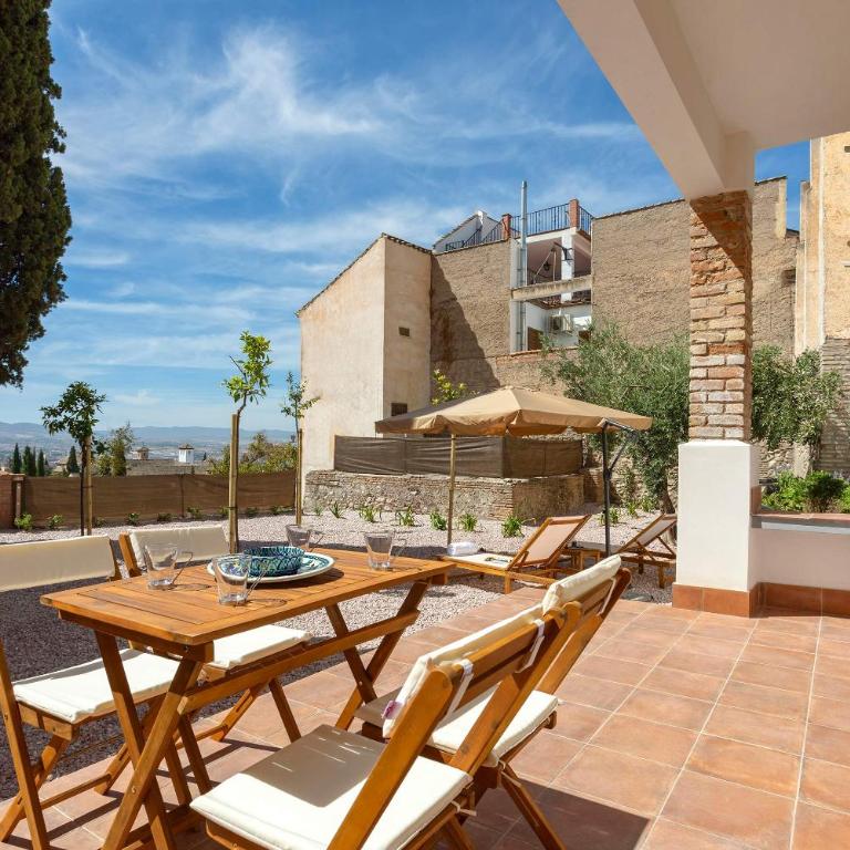 Genteel Home Mirador de San Cristobal II - Two-Bedroom House - 1