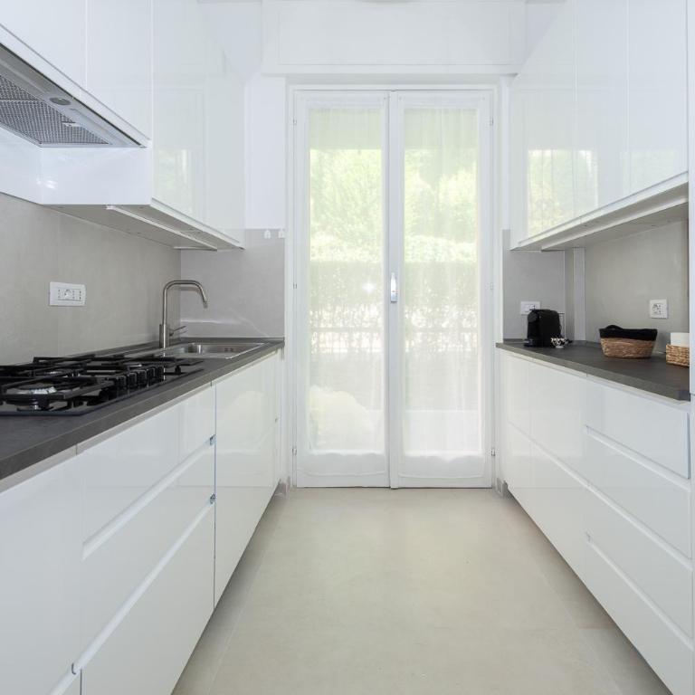 Splendida Vista sul lago - Appartamento con 3 Camere da Letto - 14