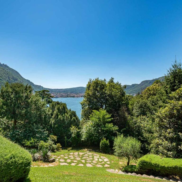 Splendida Vista sul lago - Appartamento con 3 Camere da Letto - 37