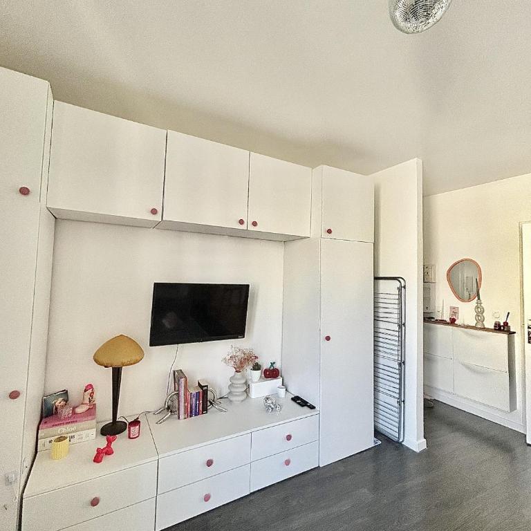 Elegant Studio au coeur du 11eme arrondissement - Studio - 8