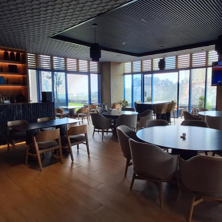 Luxury Bauhaus Nest Pool Gym Park Restaurant - Apartamento - 19
