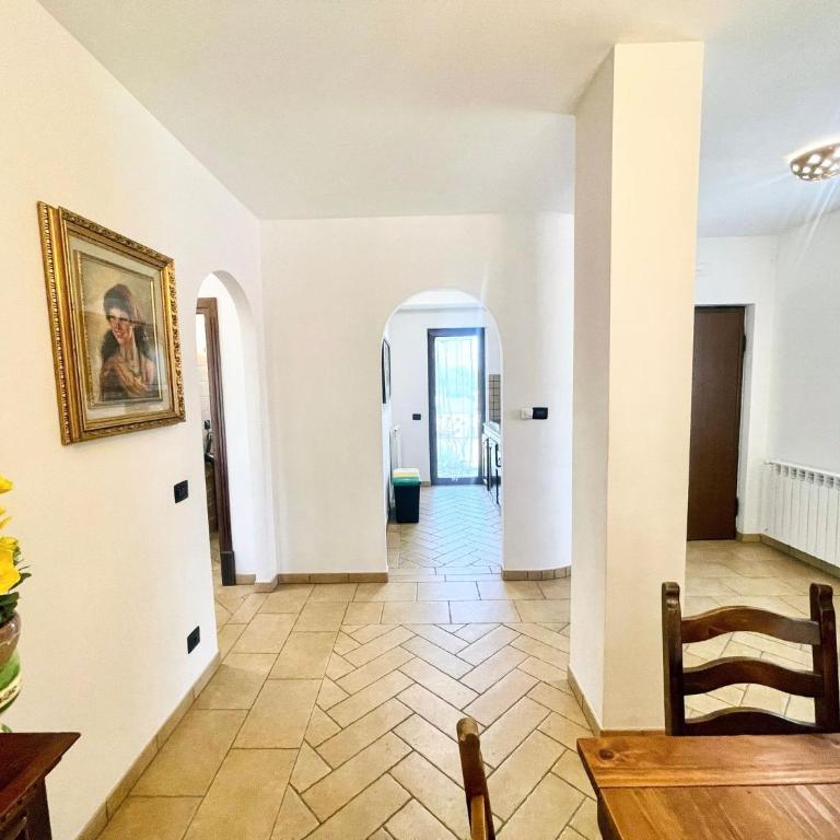 Charming villa in Umbria - sleeps 16 - lake view - Pool, jacuzzi and events room - Villa - 22