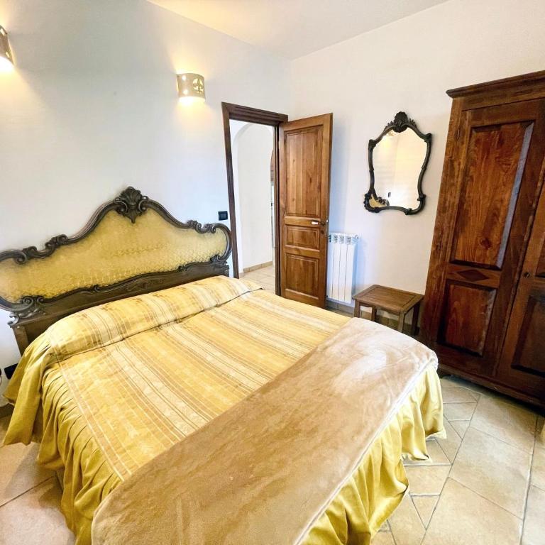 Charming villa in Umbria - sleeps 16 - lake view - Pool, jacuzzi and events room - Villa - 97