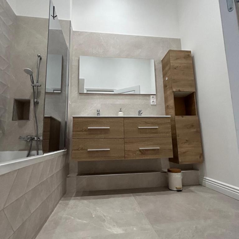 Appartement Avenue Feuchères Arènes - Appartamento con 2 Camere da Letto - 15