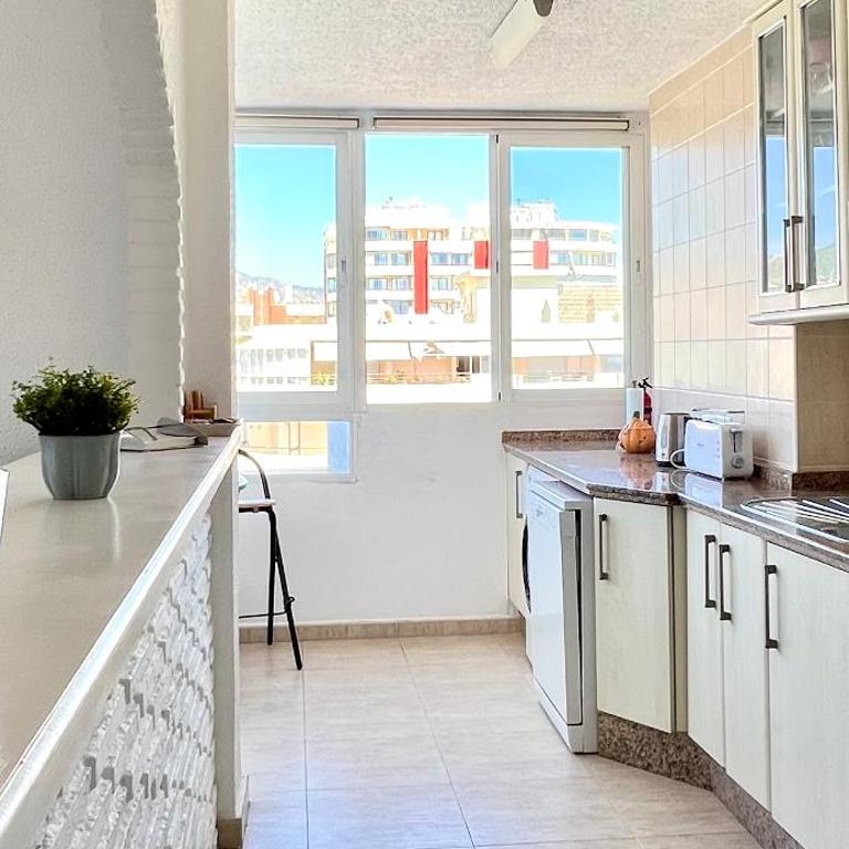 Magnífico Ático 4 hab frente a la playa con piscinas parking incluido por keywise - Apartamento con vistas al mar - 21