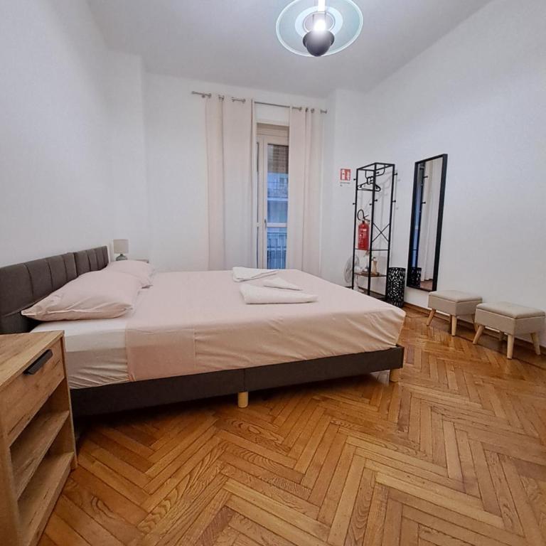 Casa Five next to Metro - One-Bedroom Apartment - 12
