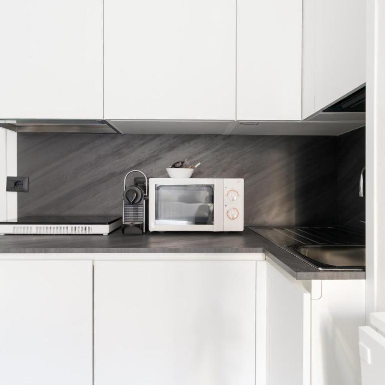GuestHost - Bright Studio Apt MM2 Sant'Agostino - Monolocale - 13