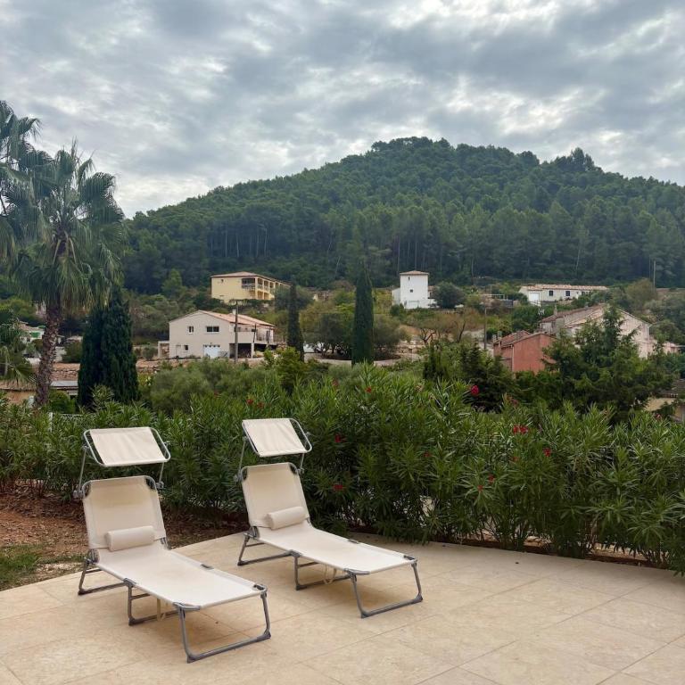 Charmant T2 avec terrasse, piscine et jardin - Appartement 1 Chambre - 33