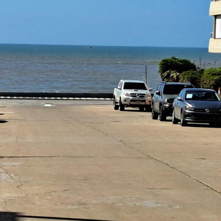 Apto en Península Punta del Este -Excelente ubicación - Apartamento de 1 dormitorio - 3