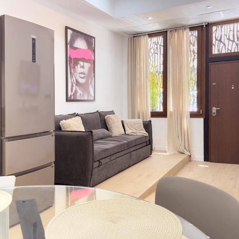 SingularStays Olimpia - One-Bedroom Apartment - 13