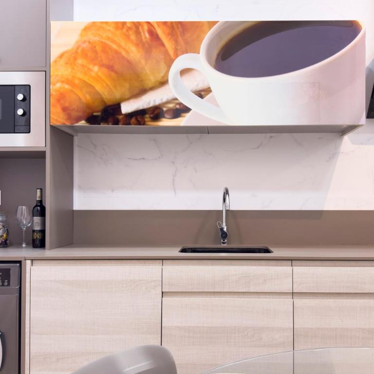 SingularStays Olimpia - One-Bedroom Apartment - 9
