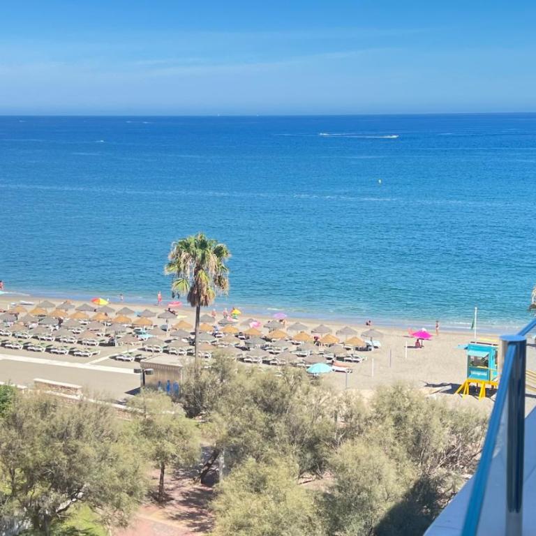 Magnífico Ático 4 hab frente a la playa con piscinas parking incluido por keywise - Apartamento con vistas al mar - 2