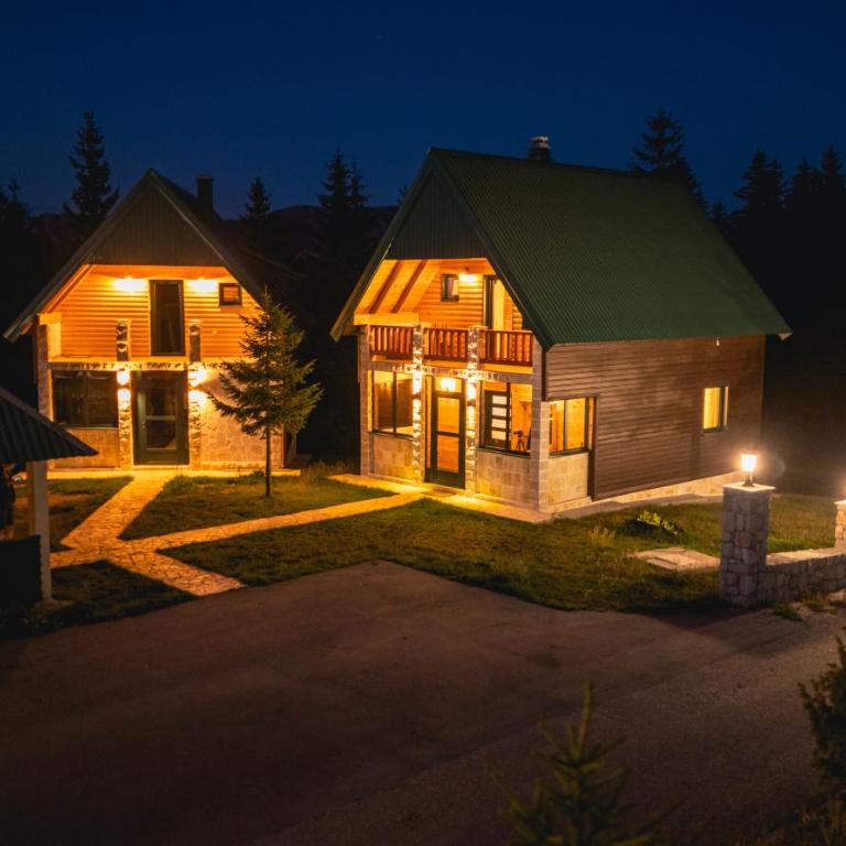 Villas Hidden Paradise - Two-Bedroom House - 12