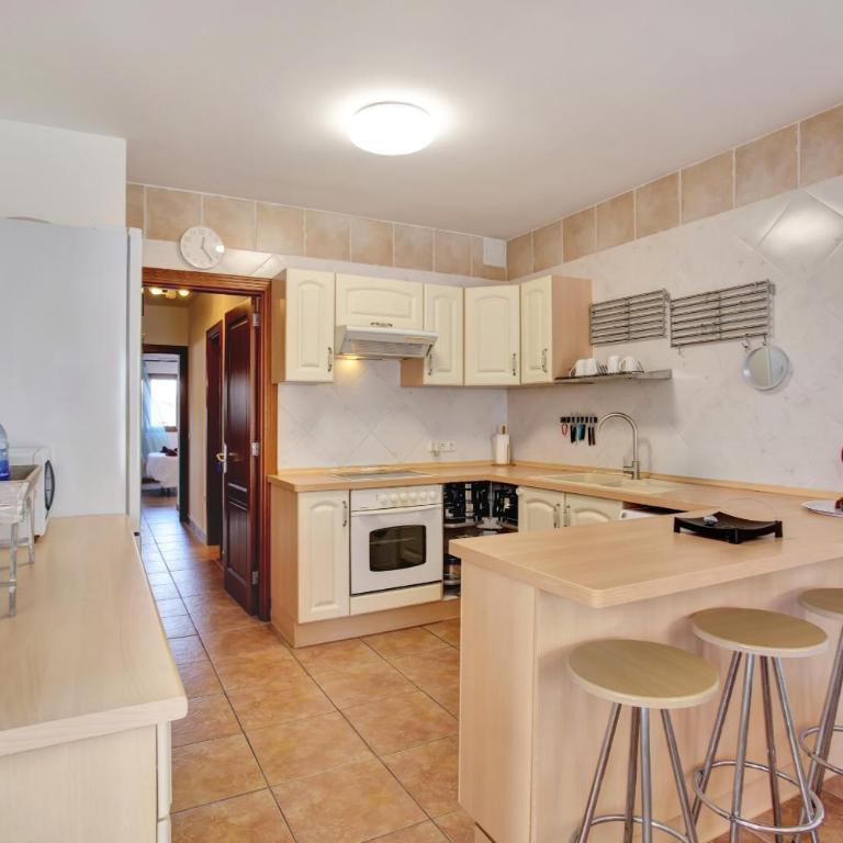 Casa Queen Ovetus Planta baja, piscina y WIFI - Apartamento de 3 dormitorios - 12