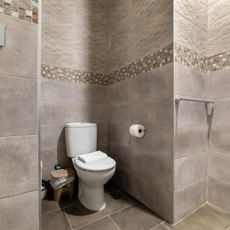 Modern and Refurbished - 2Bedrooms 2Baths-Justicia - Two-Bedroom Apartment - 13