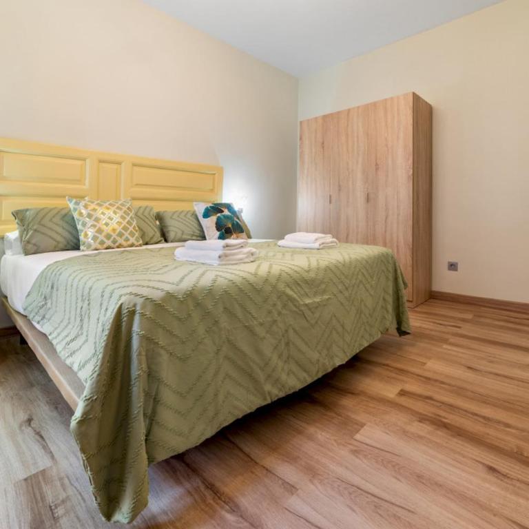 Modern and Refurbished - 2Bedrooms 2Baths-Justicia - Two-Bedroom Apartment - 10
