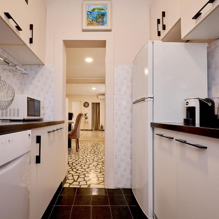 Mediterranean vacation home with pool Petrovac - Kuća sa 3 Spavaće Sobe - 18