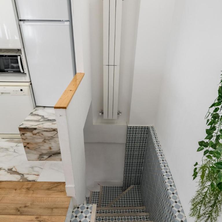 Charming Madrid Las Ventas - Apartment - 6