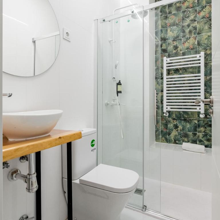 Charming Madrid Las Ventas - Apartment - 13