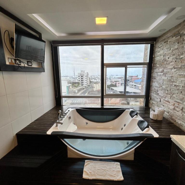 Hotel Oceanik - Suite - 4
