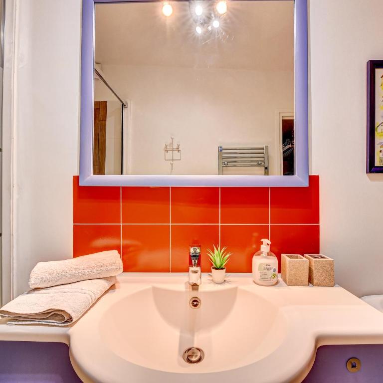 Charming, atypical and central - Appartement 1 Chambre - 17