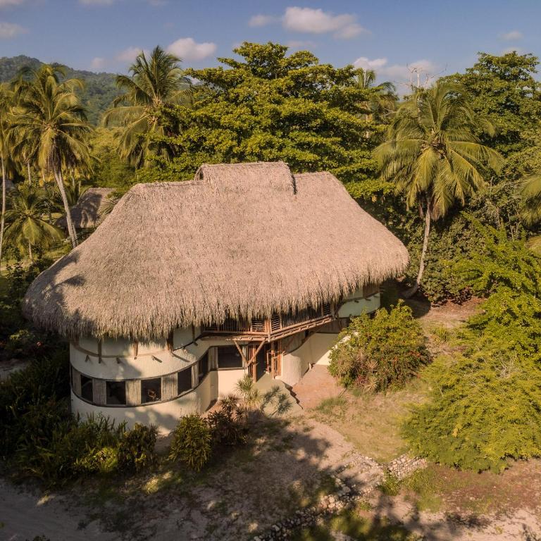 Hotel Playa Bonita Tayrona - Cama en habitación compartida mixta de 8 camas - 8
