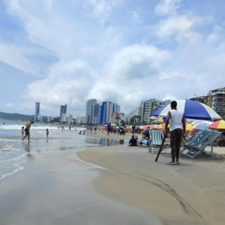 Departamento Frente Al Mar - Diamond Beach Tonsupa - Apartamento de 3 dormitorios - 6