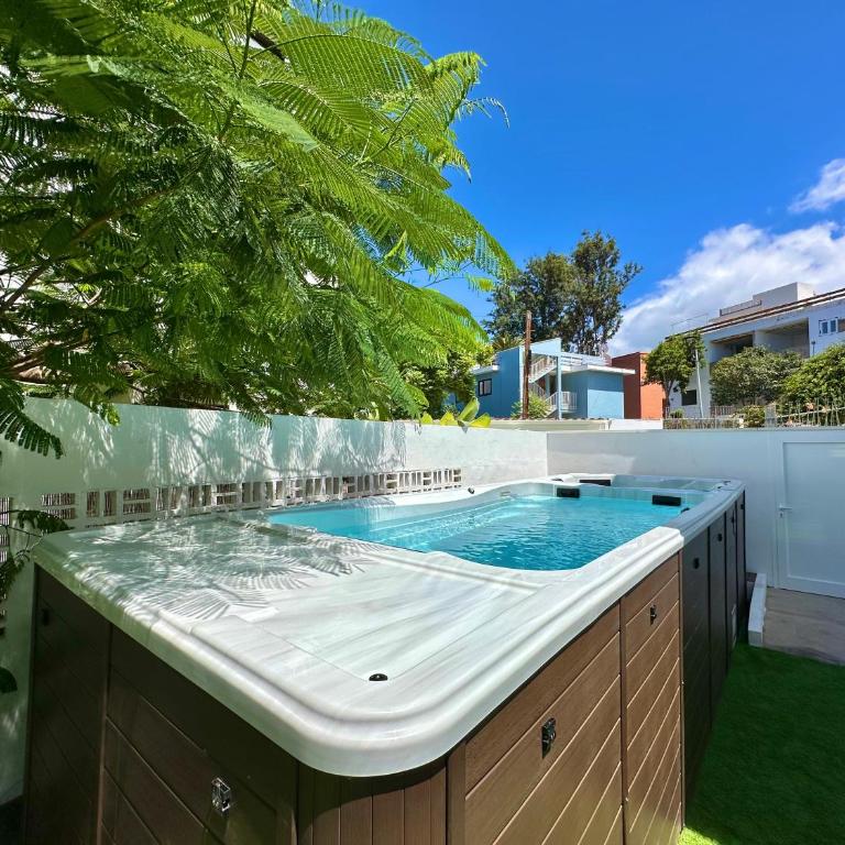 The Blue Corner Apartments - Apartamento Superior - 2